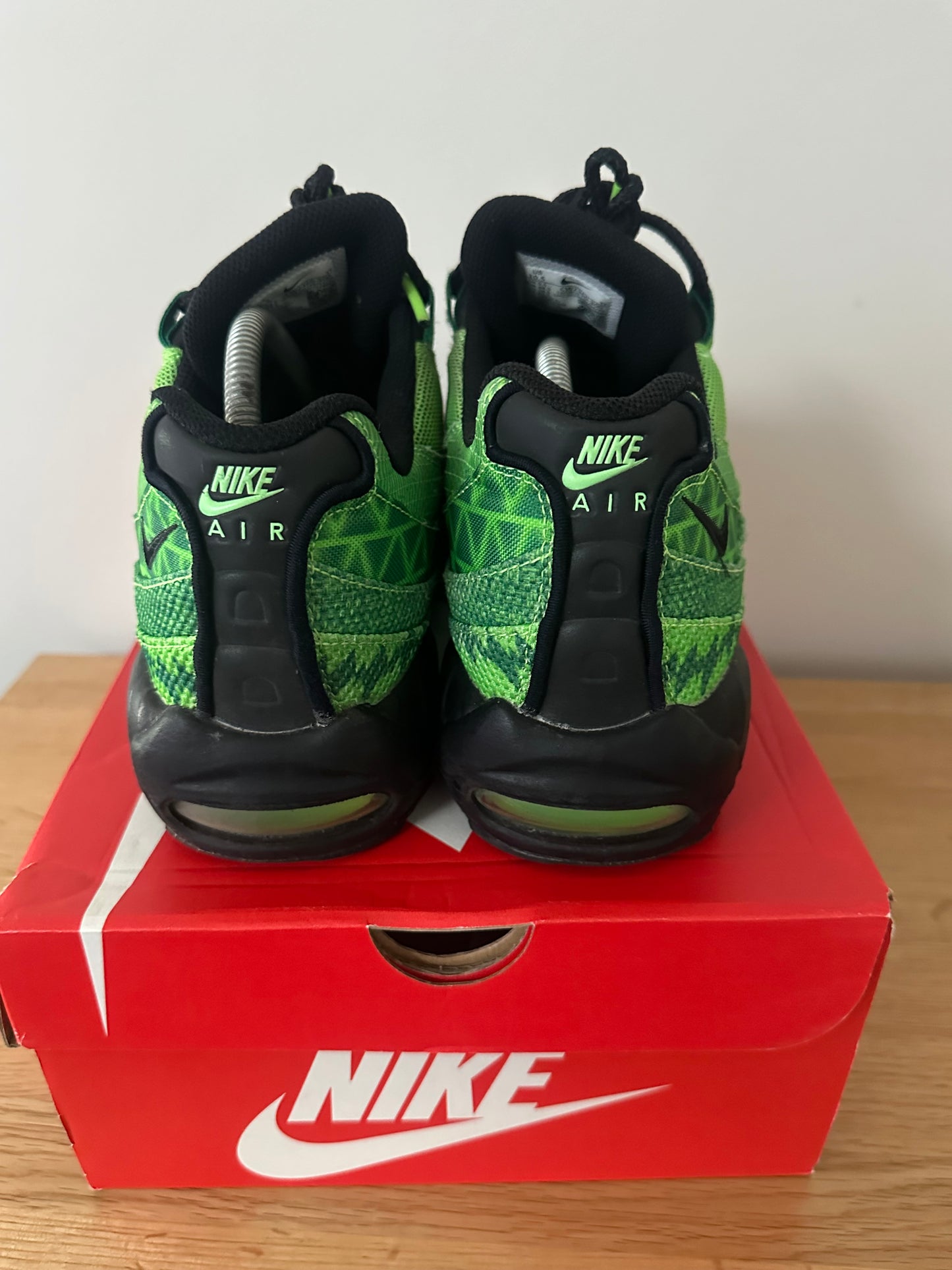 Nike Air Max 95 - Naija