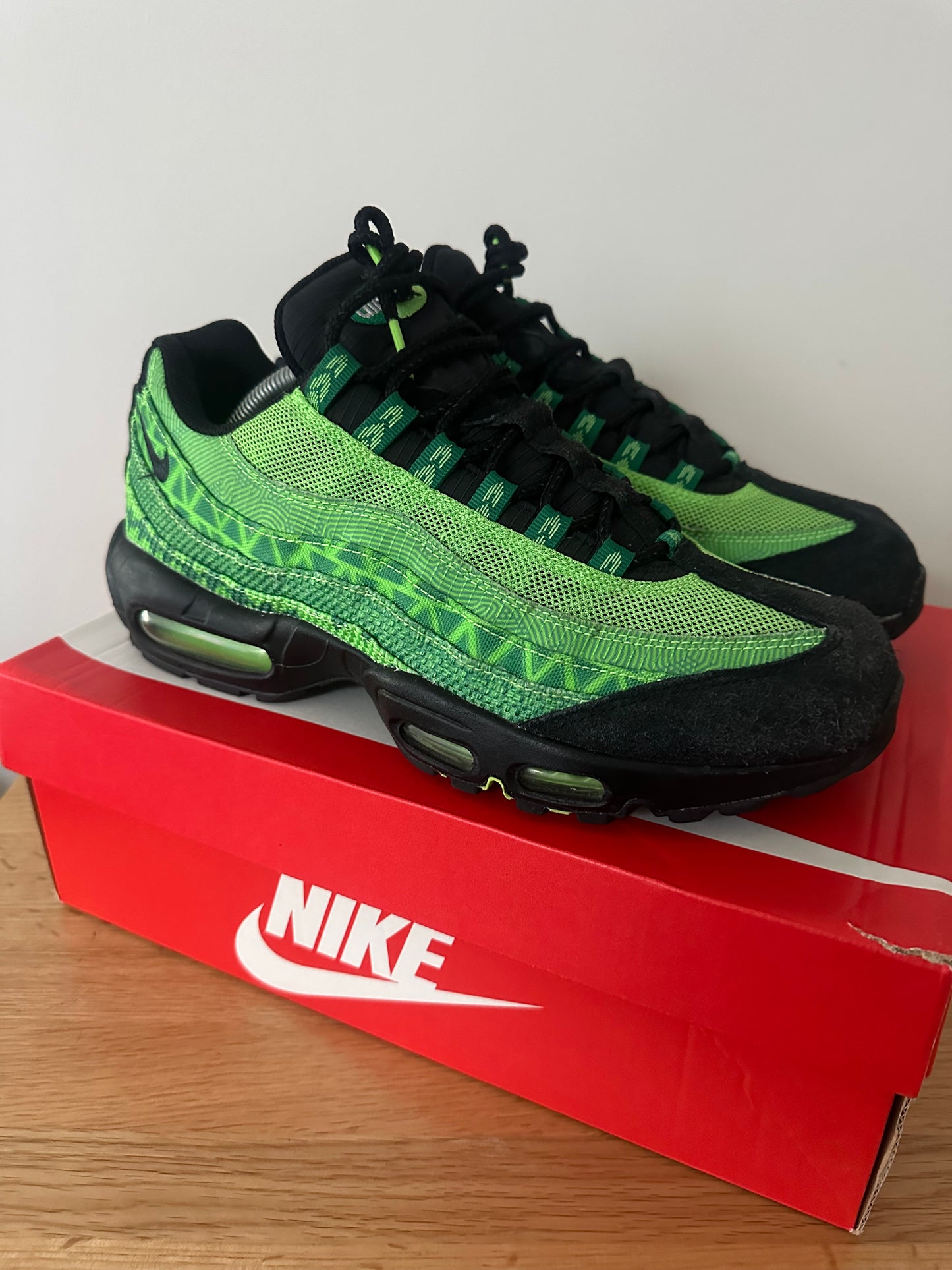 Nike Air Max 95 - Naija
