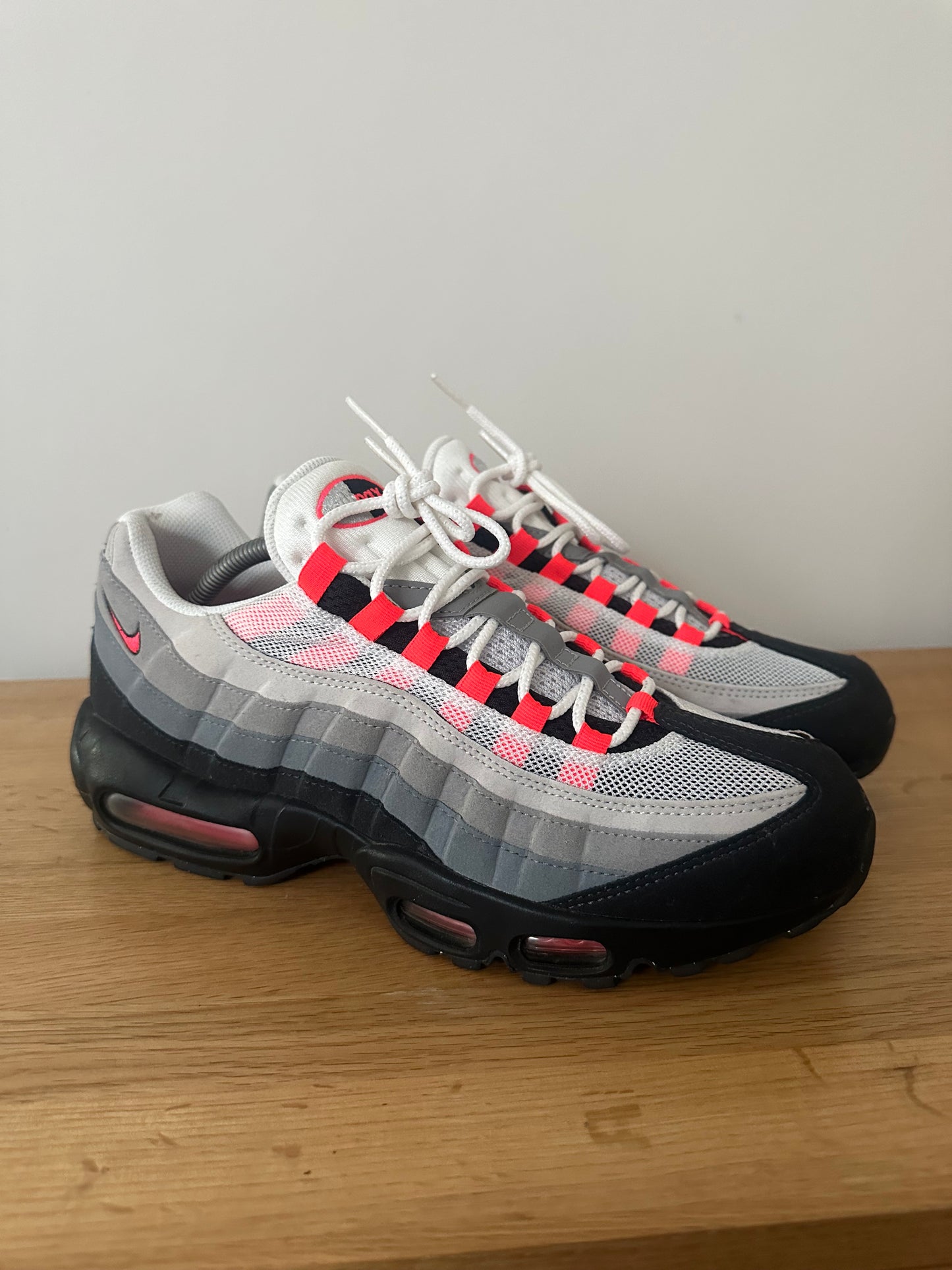 Nike Air Max 95 Solar Red - USA