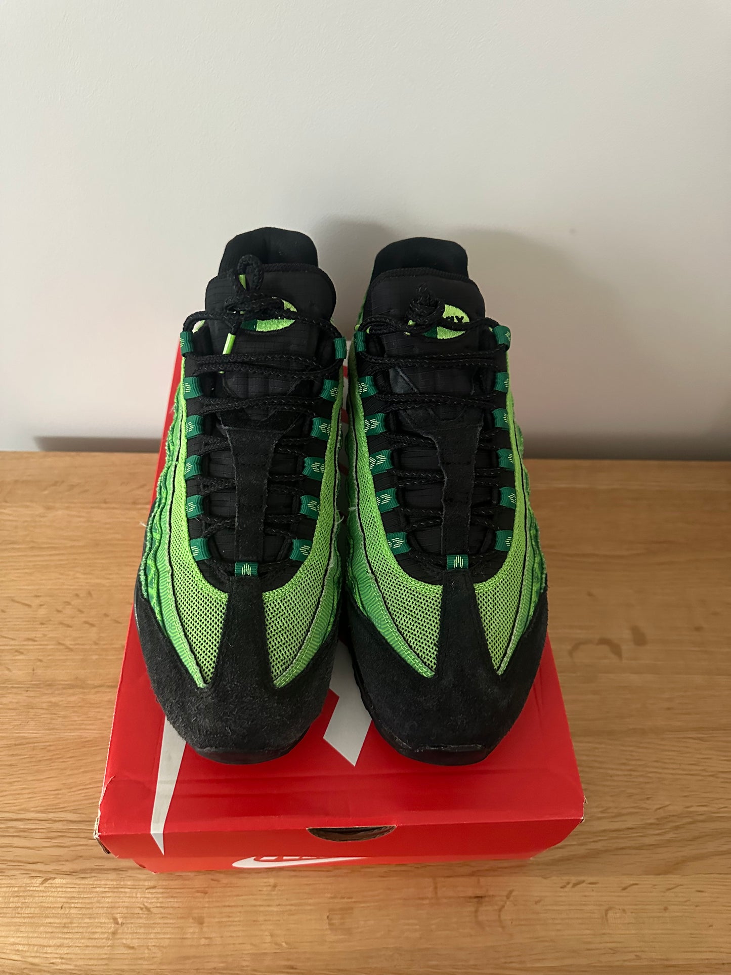 Nike Air Max 95 - Naija